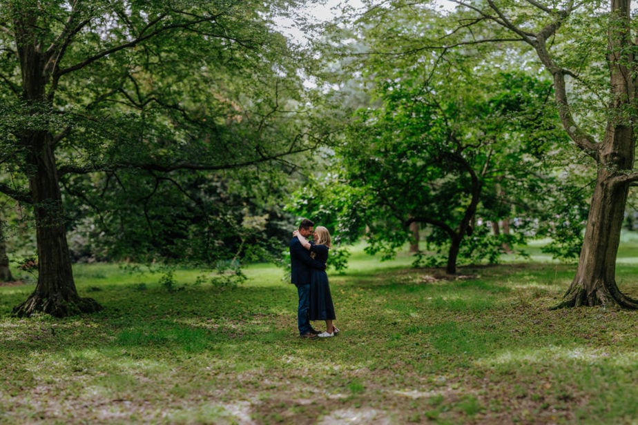 Kew Gardens Engagement photo shoot | London Wedding Photographer