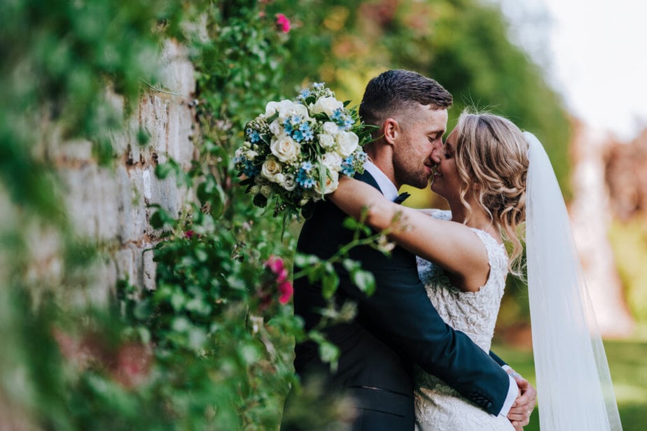 Farnham Castle Wedding Venue | Surrey Wedding Photographer