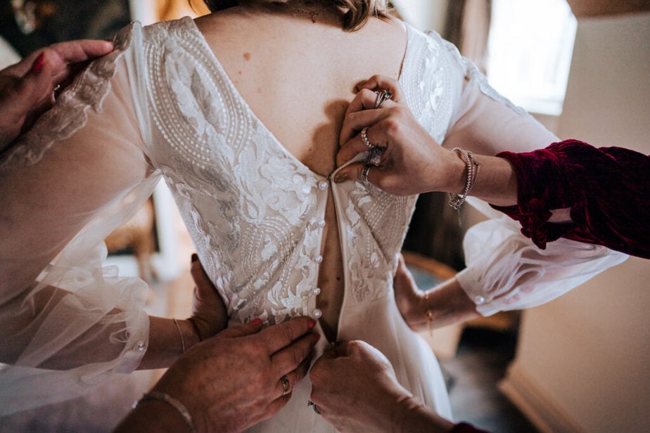 Notley Tythe Barn Wedding | Bucks Wedding Photographer