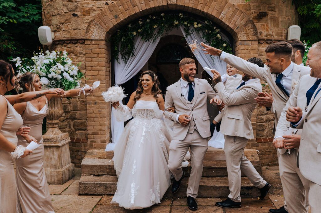 Wedding day timeline-post ceremony confetti | Alex Buckland Photography