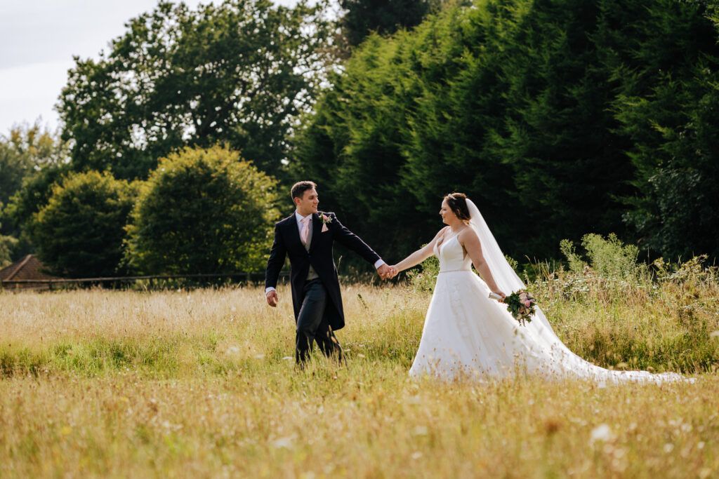 Cain Manor wedding photography, Alex Buckland Photography